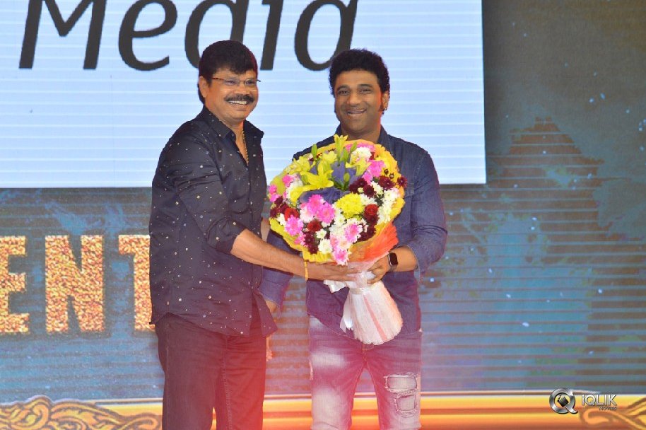 Vinaya-Vidheya-Rama-Movie-Pre-Release-Event